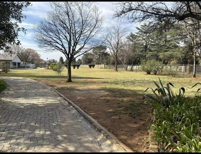 FARM FOR SALE IN VAALVIEW
